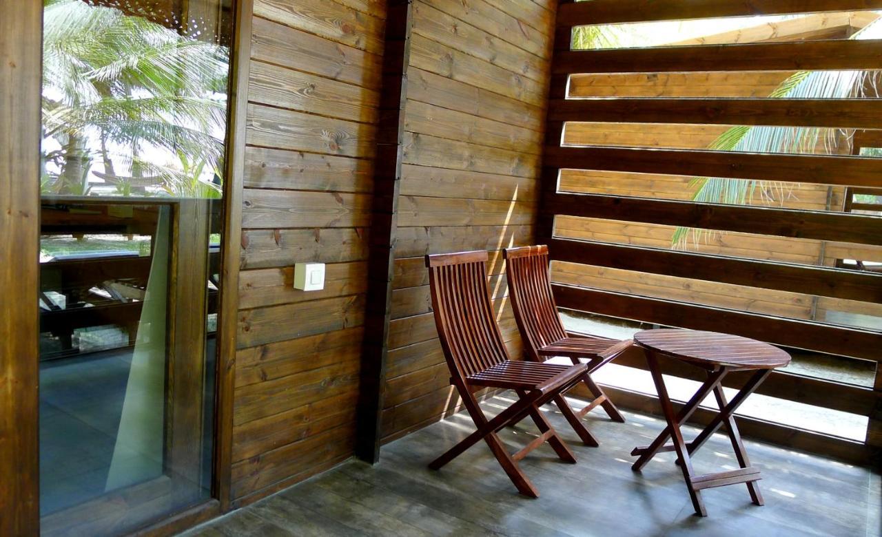 Mamagoa Beach Resort Mandrem Esterno foto